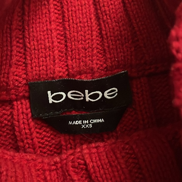 Bebe Statement Sleeve Red Turtleneck Sweater - Picture 10 of 10